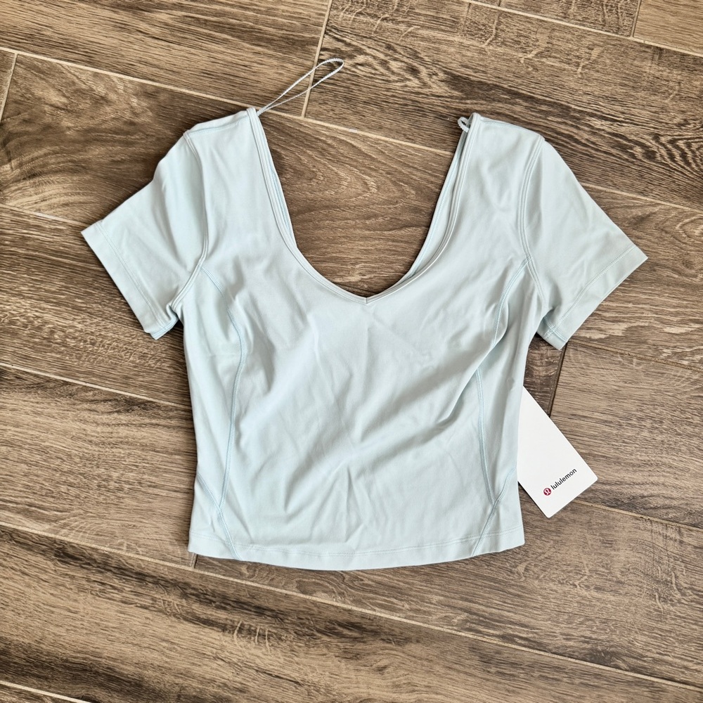 Lululemon Athletica Blue Crop Top Fitted Scoop Neck